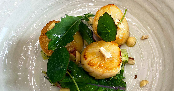 Taransay House Bed and Breakfast Accommodation offers guests excellent Scottish food and drink