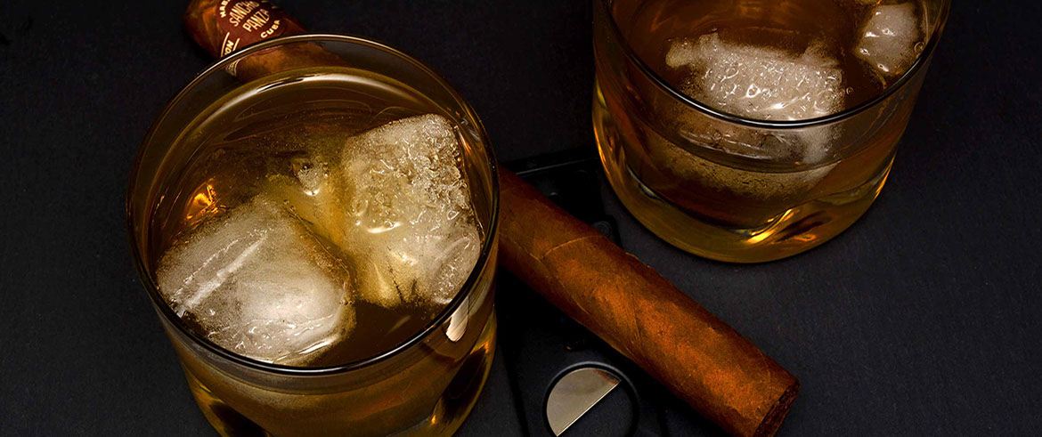 Enjoy whisky at Taransay Luxury Bed and Breakfast Accommodation