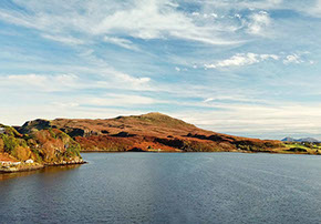 Taransay House is a luxury guest house accommodation with stunning sea and mountain views of Portree