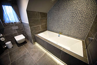 Taransay House luxury guest house contains spacious modern en suite bathrooms