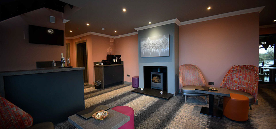 Enjoy complimentary coffee and sweets in the Taransay House Luxury Bed and Breakfast Accommodation in Portree foyer