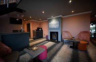 Enjoy complimentary coffee and sweets in the Taransay House Luxury Bed and Breakfast Accommodation in Portree foyer