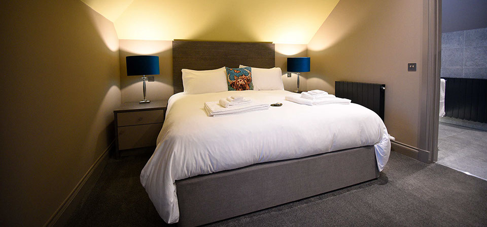 Taransay House is a luxury bed and breakfast accommodation in Portree with Super King Size Double Beds
