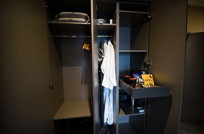 Enjoy little extras such as tea coffee and bath robes in our Luxury Portree Bed and breakfast rooms