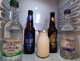 Taransay House Luxury Bed and Breakfast Accommodation in Portree offers guests Skye Ale including bottled water